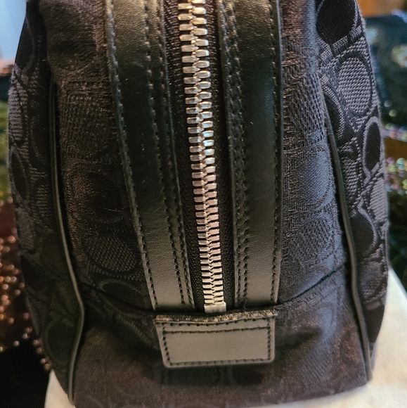 NWOT Salvatore Ferragamo Gianci Bag - Picture 4 of 14